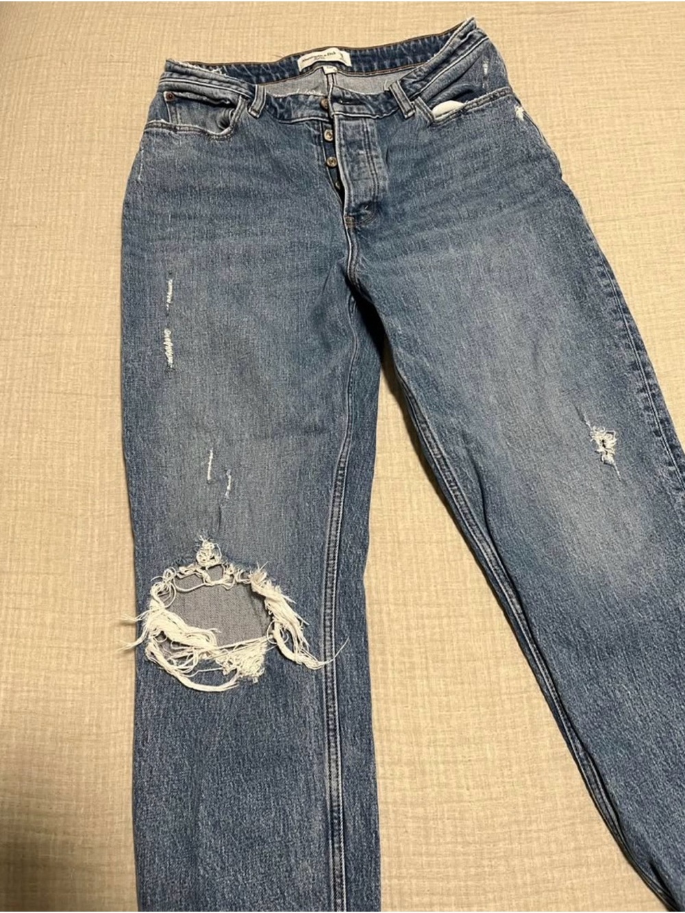 Women's Abercrombie & Fitch Dad High-Rise Curve Love Distressed Blue Jeans